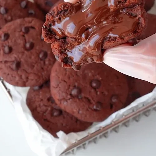 Soft Heart Chocolate Cookie